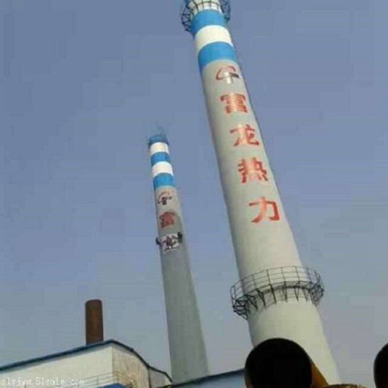 高空寫字：服務(wù)專業(yè)，力求讓作品更加完美